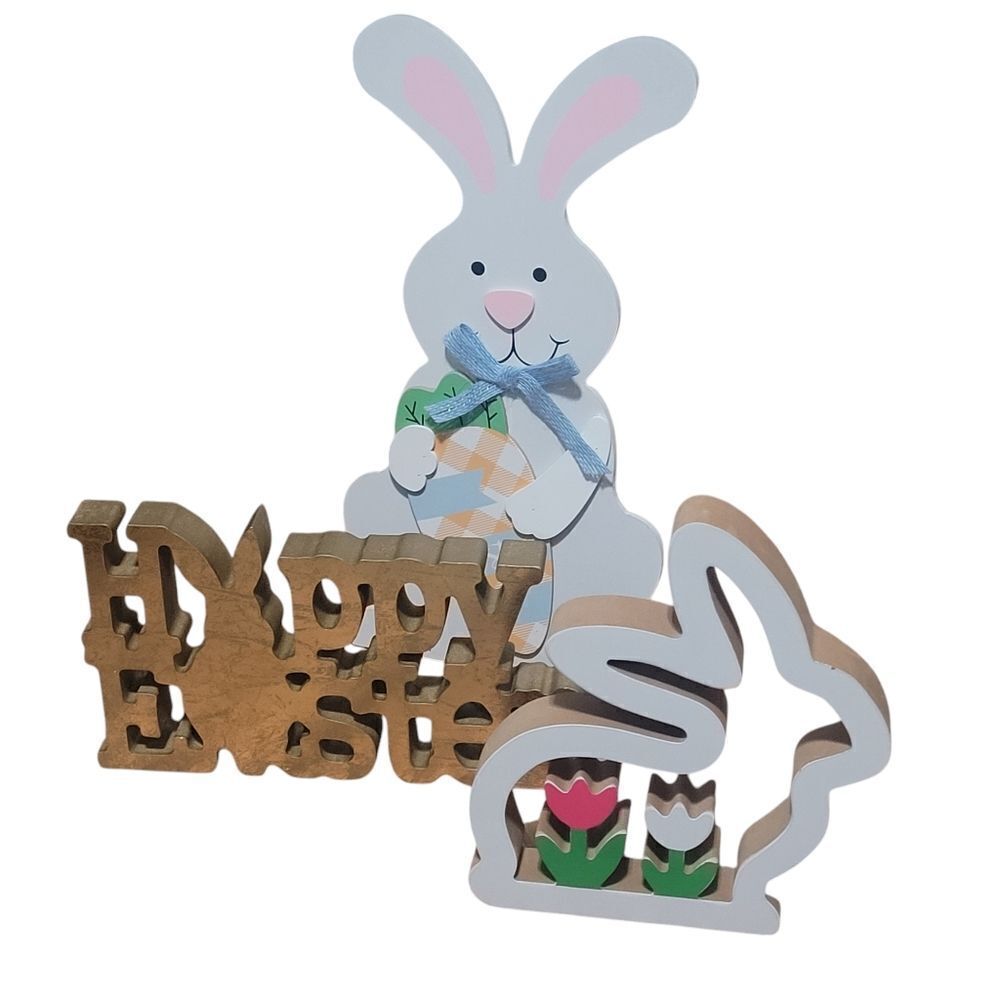 3 Easter tabletop displays